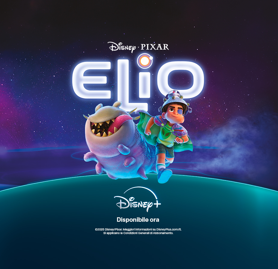Locandina del film cartone animato Disney e Pixar Elio con i protagonisti, un ragazzo e un alieno viola, che corrono in un paesaggio spaziale.
